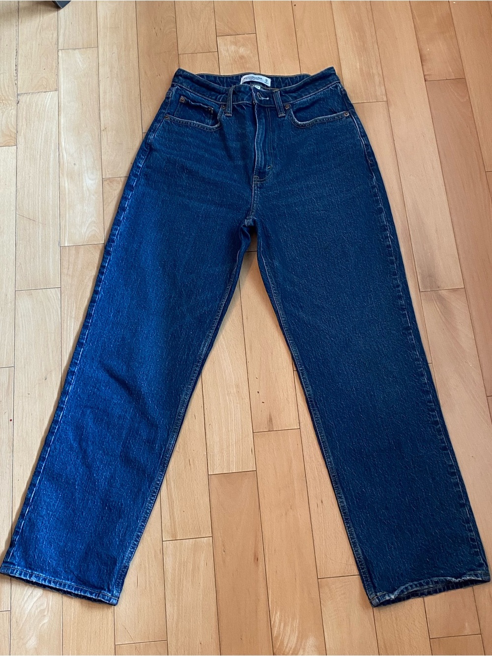 Abercrombie Curve Love Vintage Straight High Rise Jeans Dark Wash 26 Regular